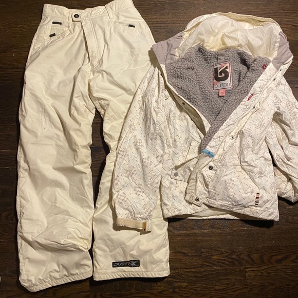 snowboarding jacket and pants bundle